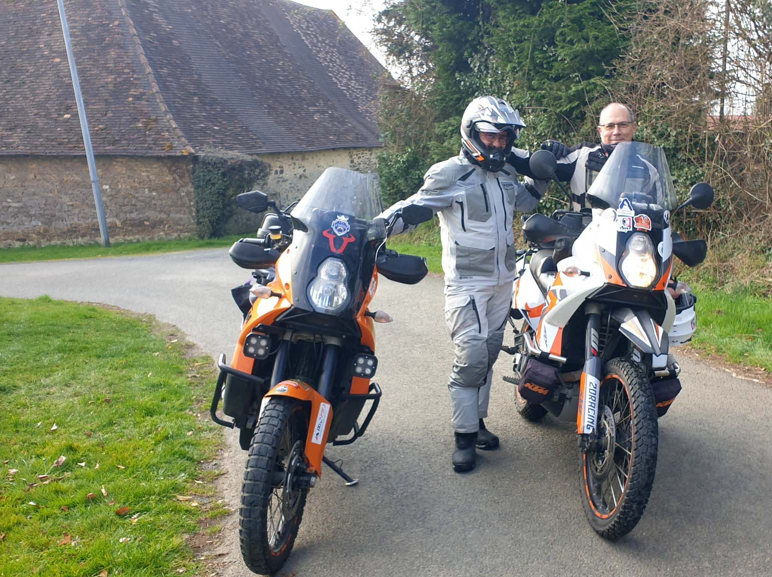 Les KTM 990 Adventure en vadrouille